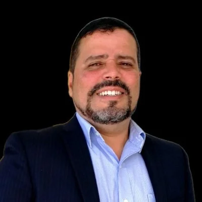 Johnny Aguirre